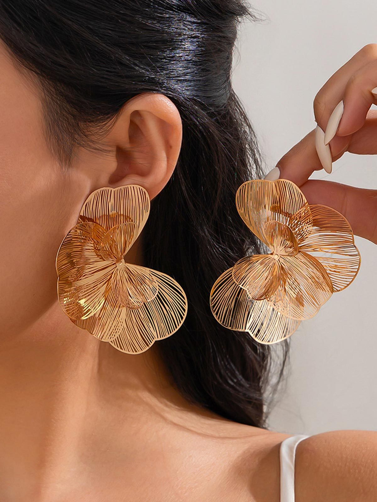 Pendientes Calados Flor Ligeros