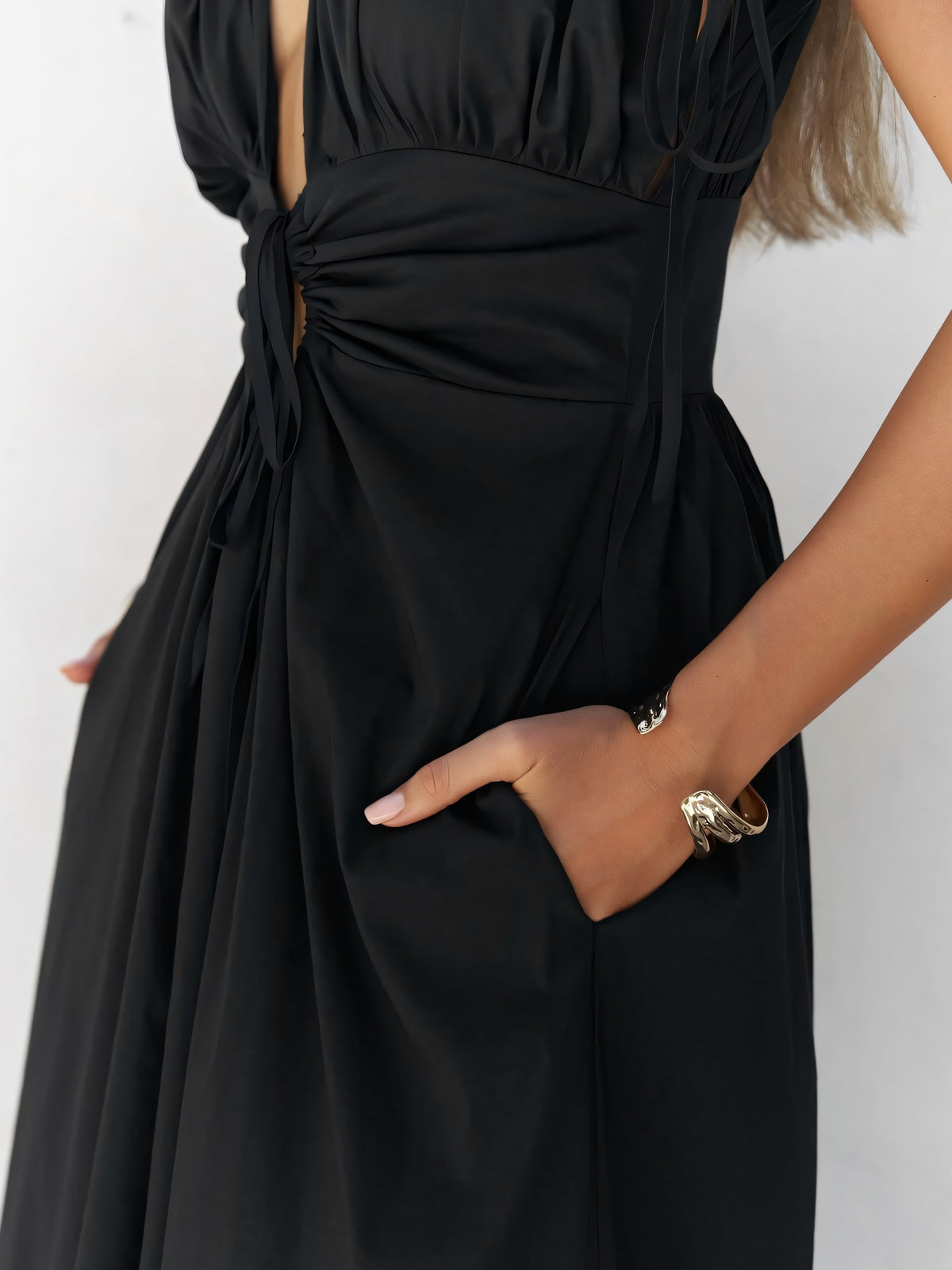 Vestido Midi Espalda Descubierta Cuello en V