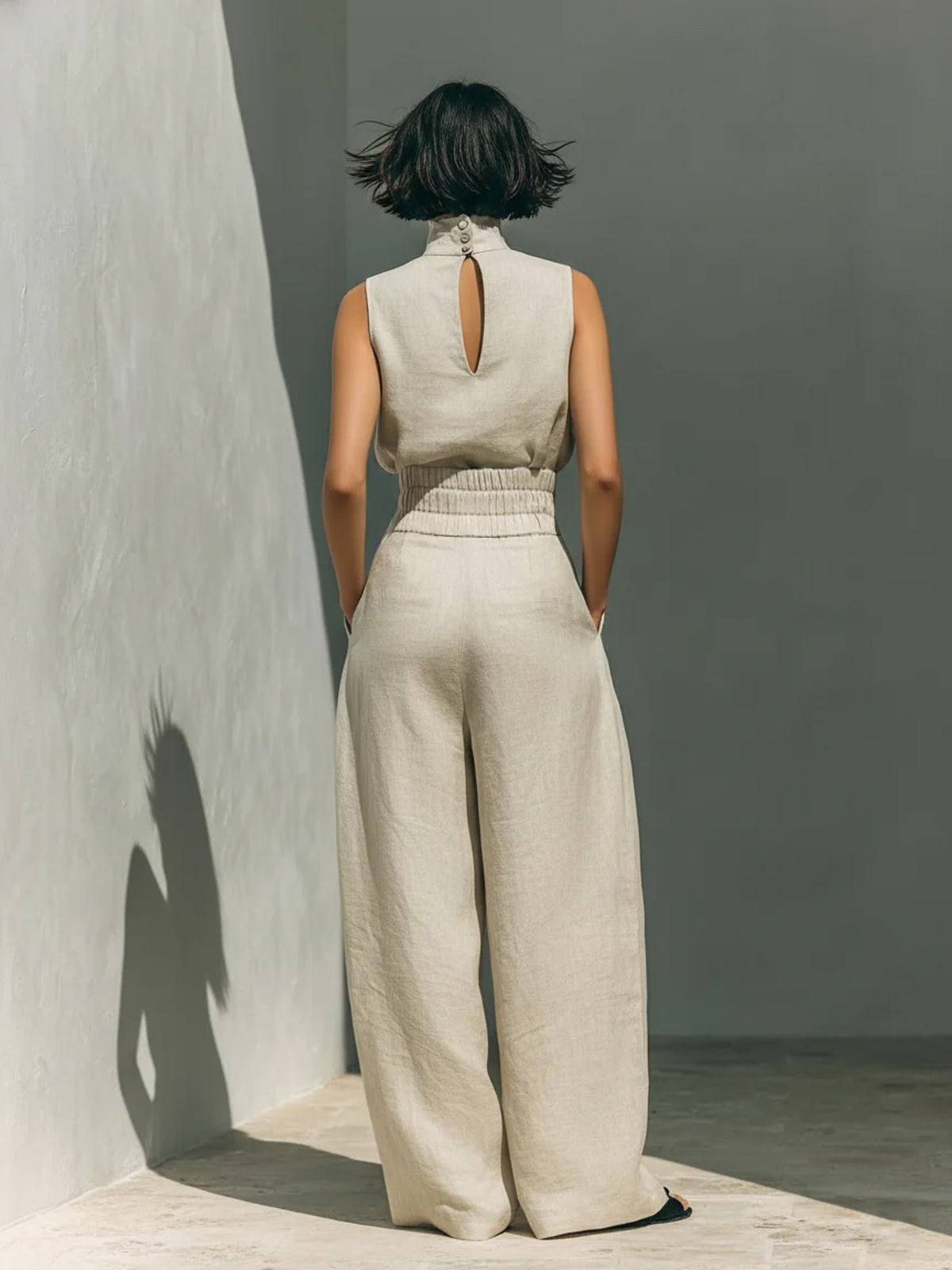 Conjunto Cuello Alto de Lino y Pantalón Wide-Leg