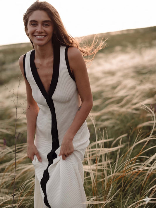 Vestido Midi Canalé con Botones