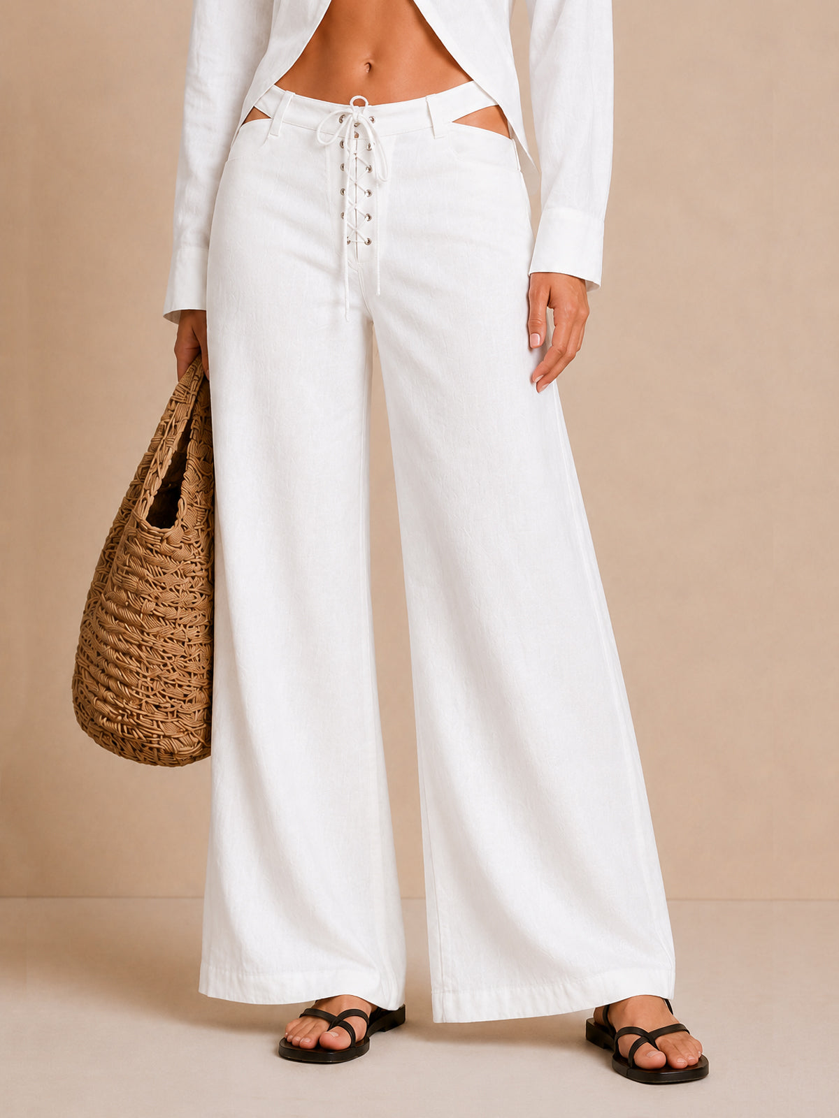 Conjunto Camisa con Recortes y Pantalón Wide-Leg