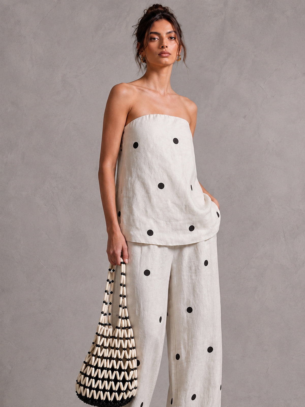 Conjunto Top de Lunares Sin Tirantes y Pantalón Wide-Leg