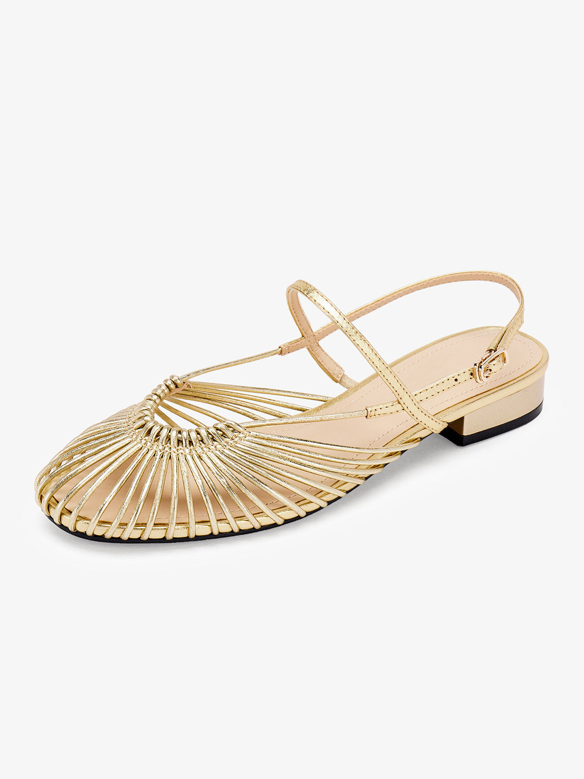 Sandalias Planas de Charol con Puntera Trenzada