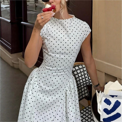 Vestido Midi de Lunares con Cinturón
