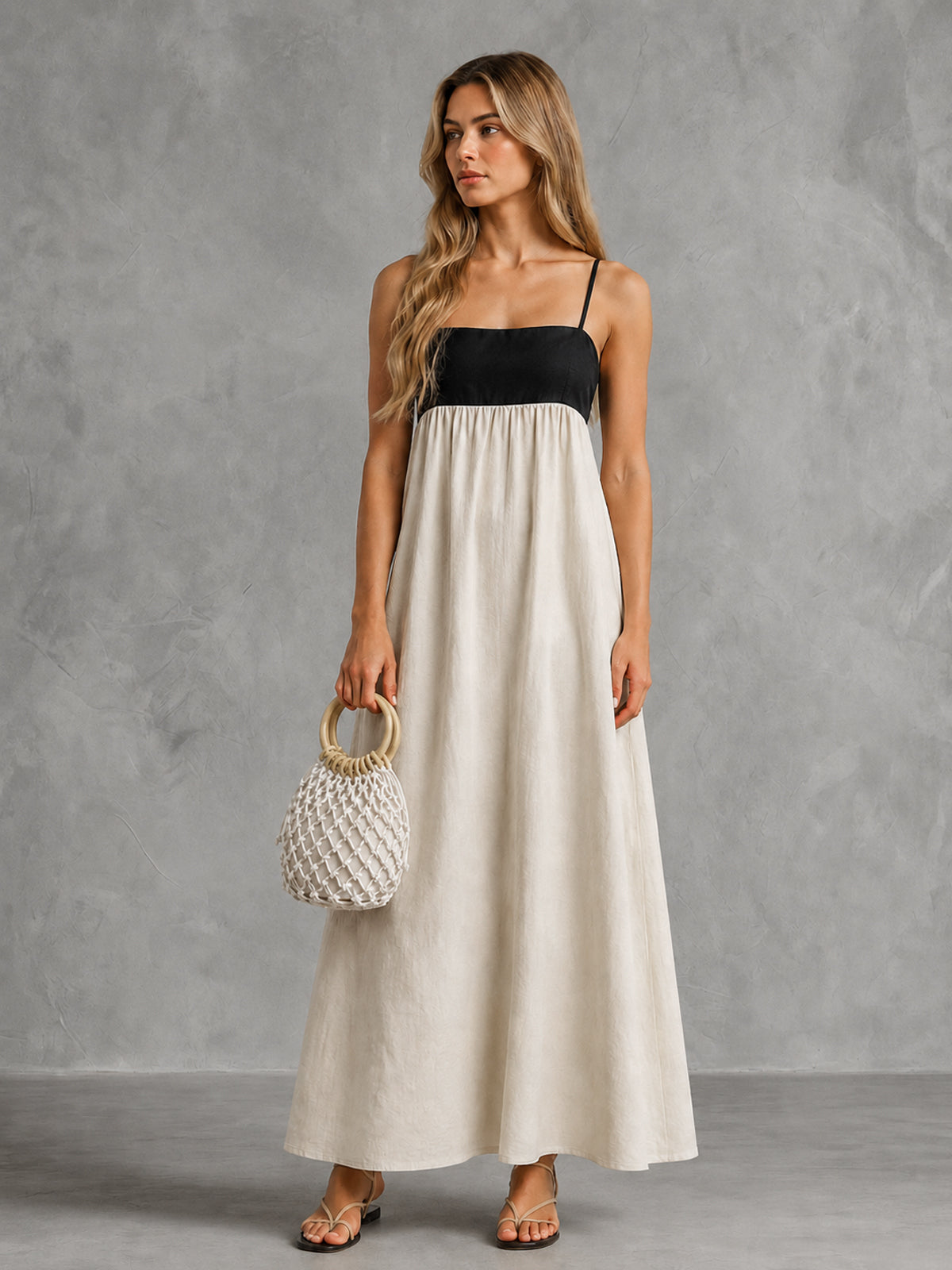 Vestido Maxi Espalda Abierta con Contraste