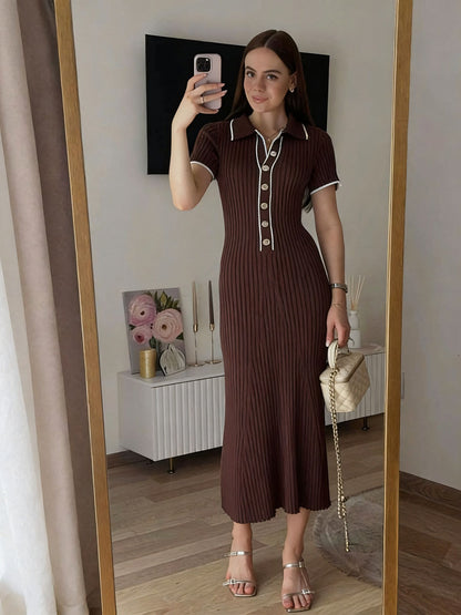Vestido Midi de Punto Cuello Polo