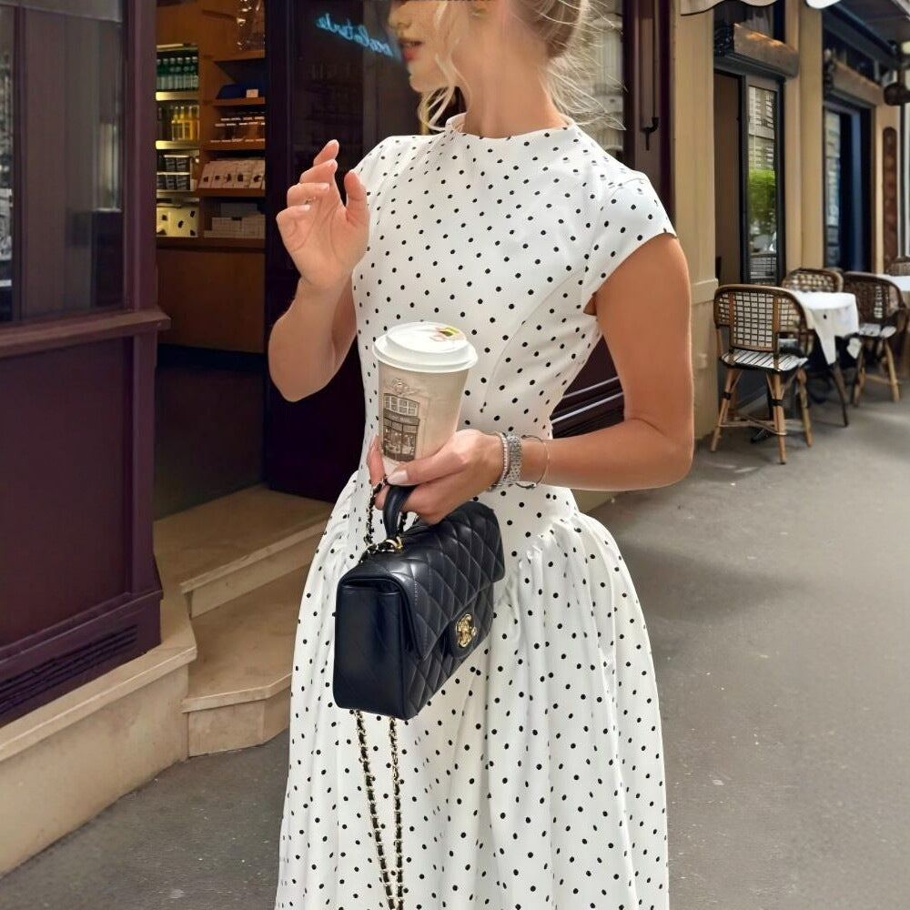 Vestido Midi de Lunares con Cinturón