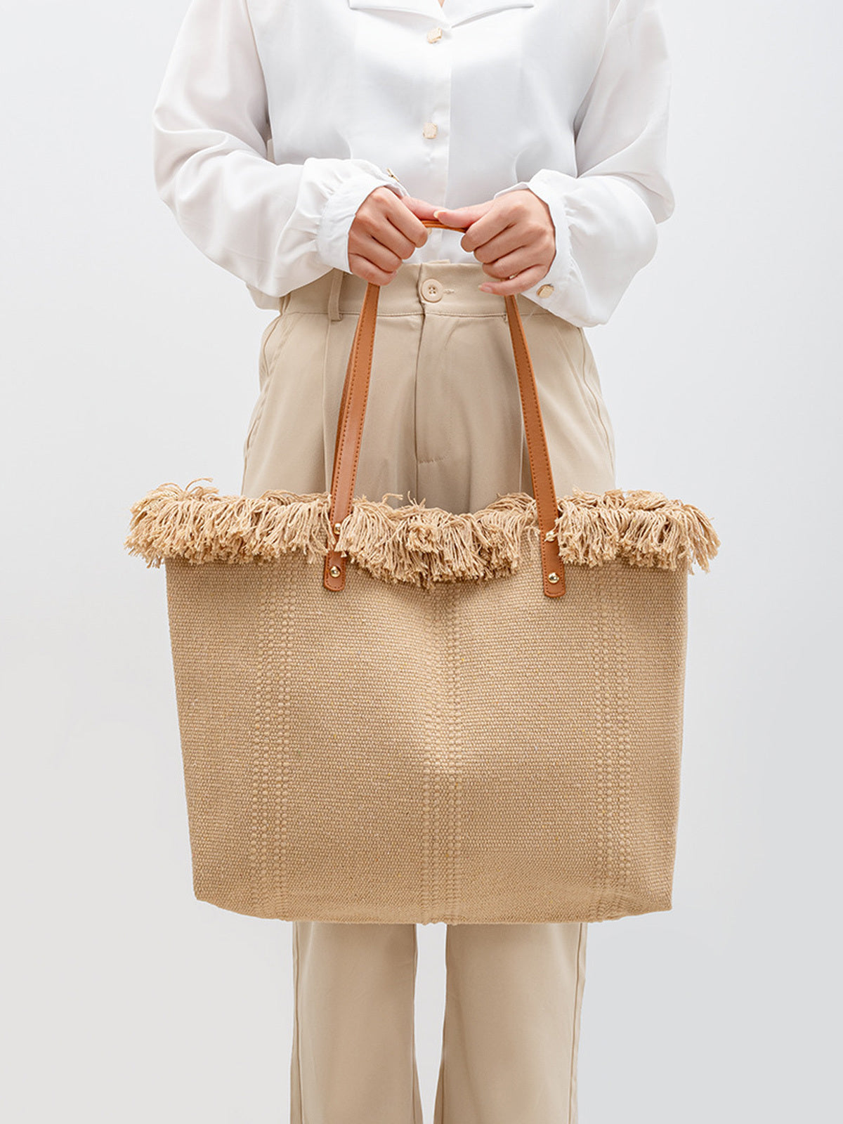Tote Rafia con Flecos