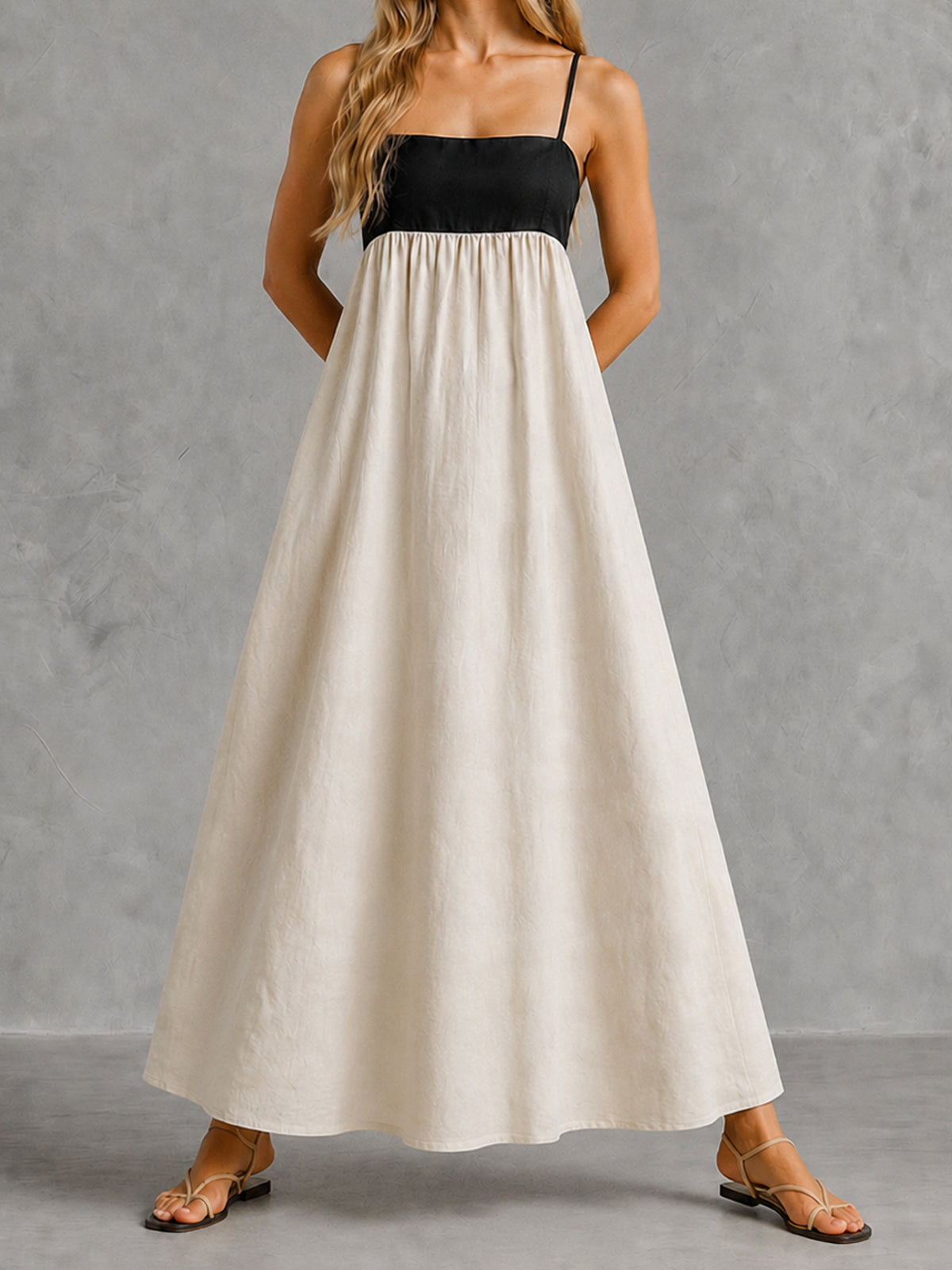 Vestido Maxi Espalda Abierta con Contraste