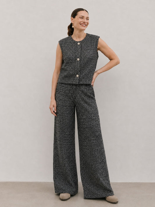 Conjunto Chaleco de Punto Texturizado y Pantalón Wide-Leg